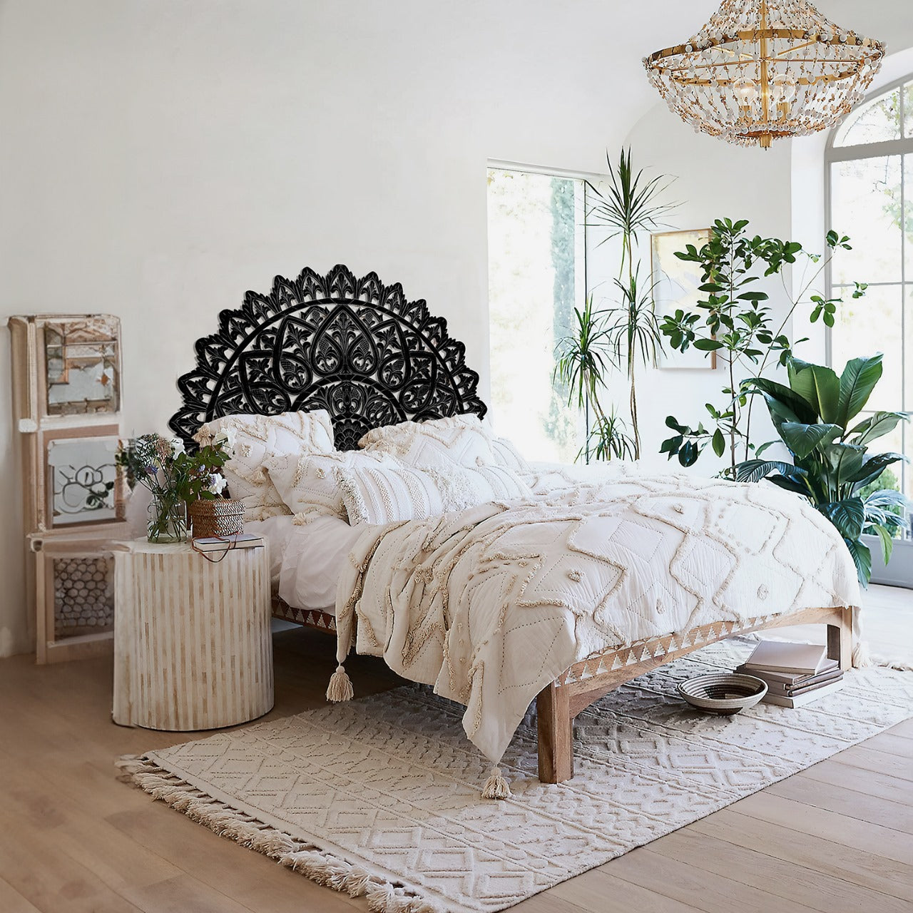 Carved Bed Headboard "Mahkota" King - Black - USA