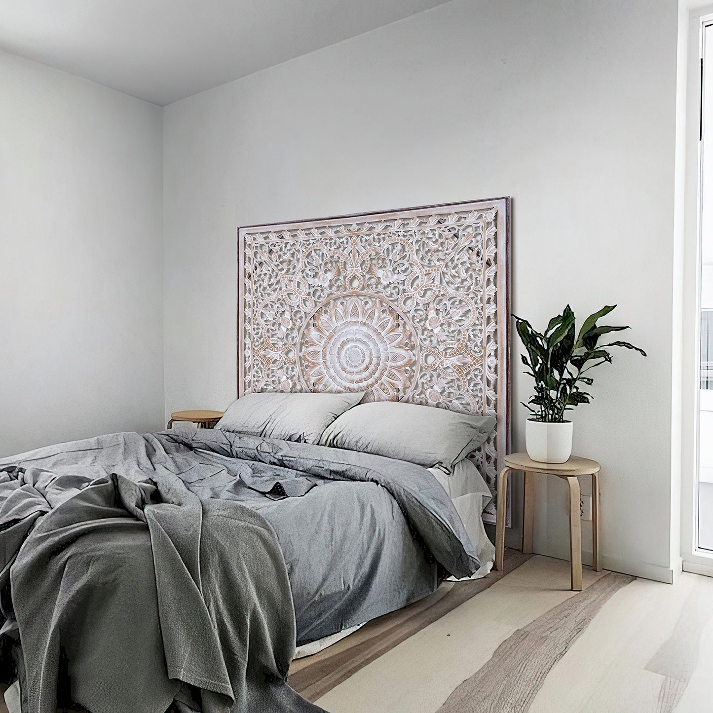 Carved Full Bed Headboard "Raflessia" - Antic-wash- USA