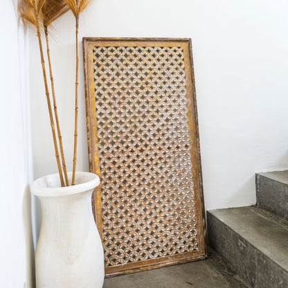 CUST Decorative Panel "Jagasatru" - White Wash