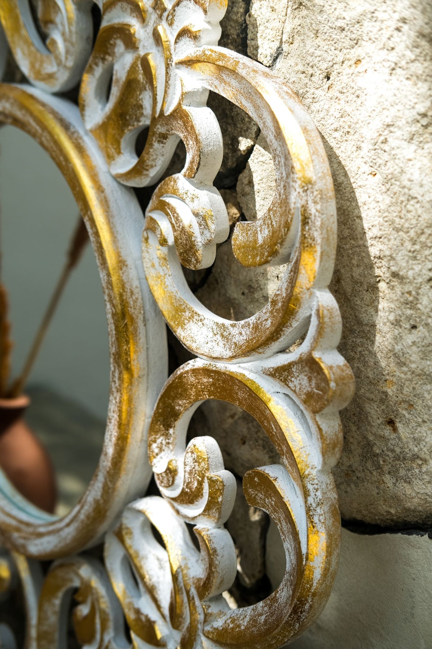 Hand Carved Mirror "Roopa" Gold white wash - 80 cm
